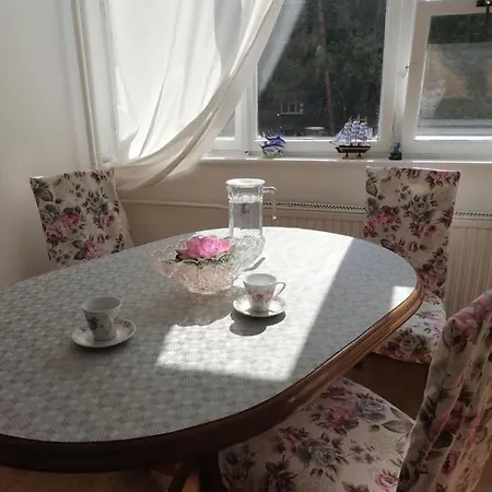 Flowers Apartment *